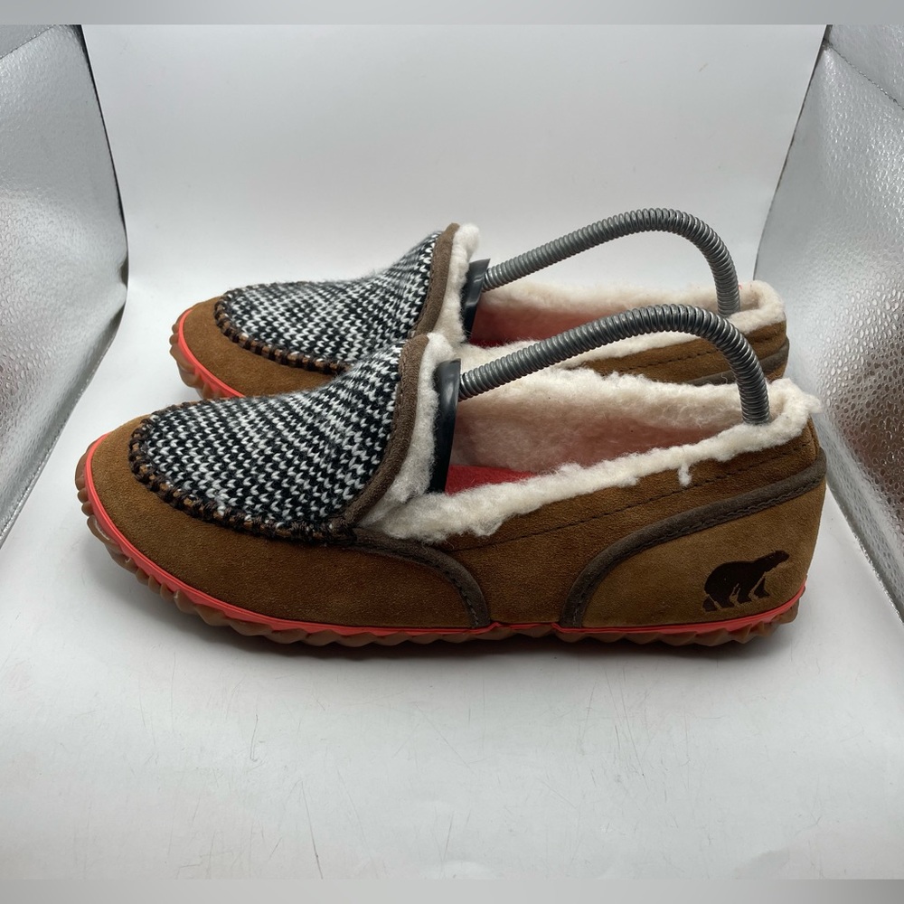 Sorel Tremblant womens faux fur lined slippers size 9